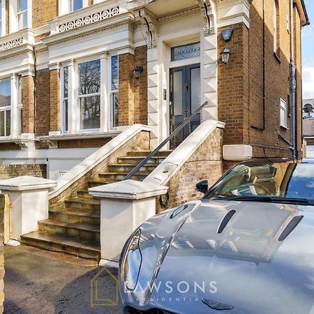 Stylish Living By Lawsons - 3 En Suites ウィンザー エクステリア 写真